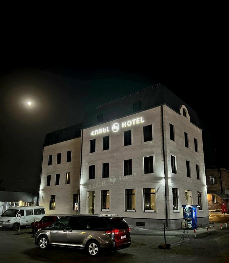 Rp Hotel  Jerevan Buitenkant foto