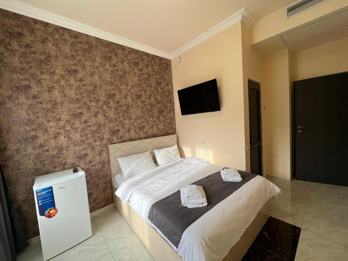 Rp Hotel  Jerevan Buitenkant foto