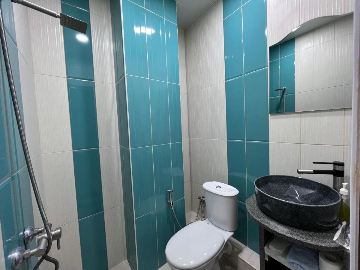 Rp Hotel  Jerevan Buitenkant foto