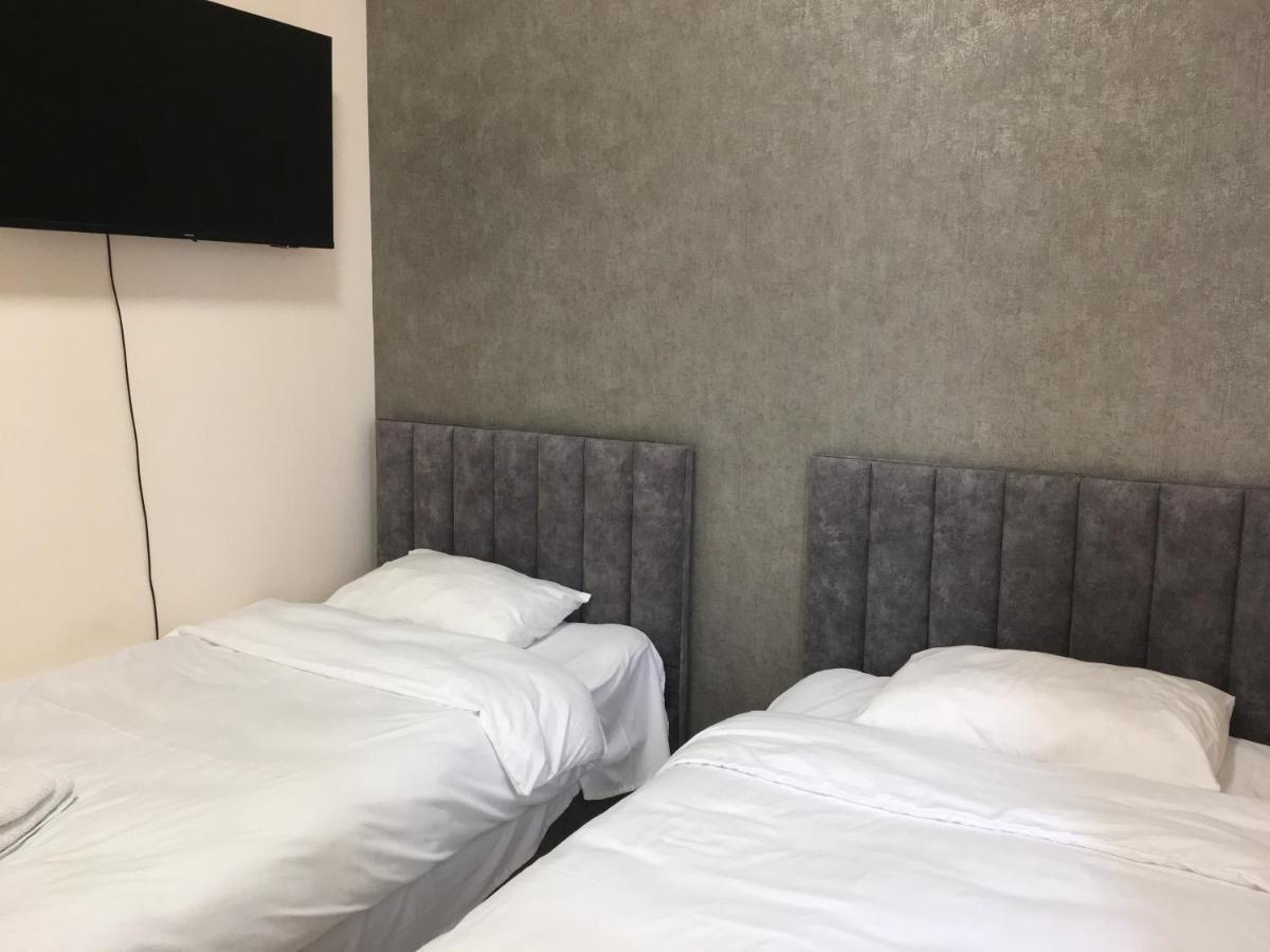 Rp Hotel  Jerevan Buitenkant foto